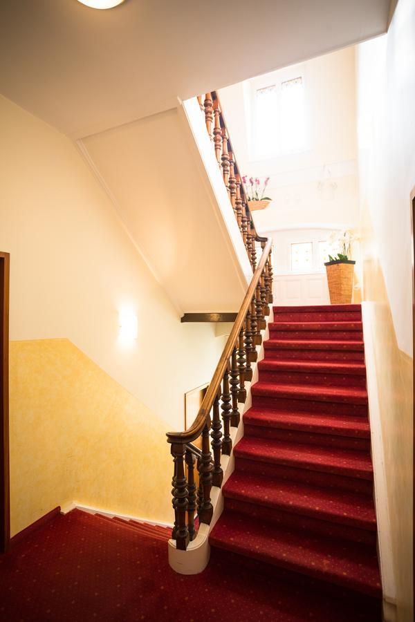 Hotel-Pension Berger Heidelberg Exteriör bild